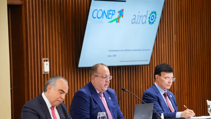 Magín Díaz socializó el plan anticrisis con empresarios, mipymes, sindicalistas y líderes de opinión