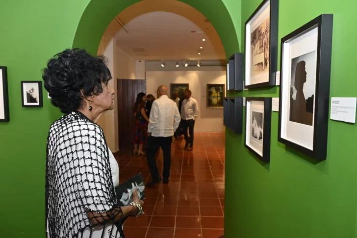 Exposición rescata la faceta artística de Minerva Mirabal en su centenario