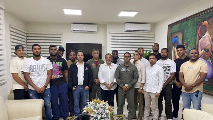 Gobierno dominicano habilita dos centros de acopio para enviar ayuda a Venezuela tras terremotos