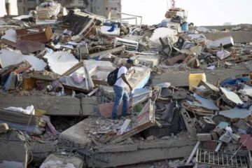 Se elevan a 589 las personas fallecidas por los dos terremotos en Venezuela