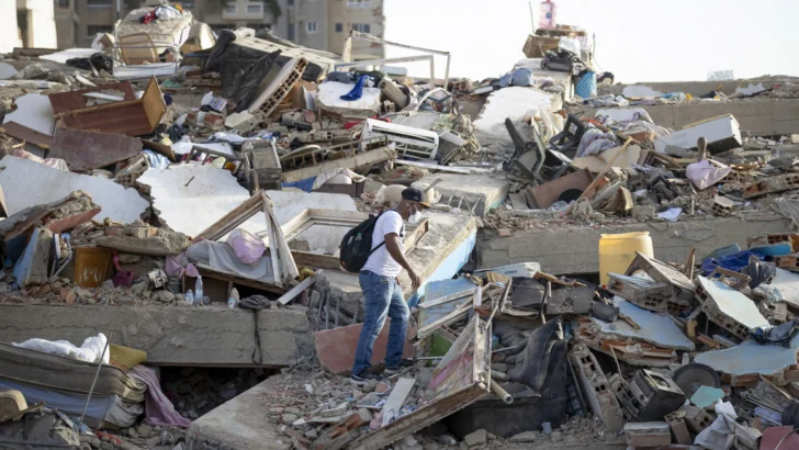 Se elevan a 589 las personas fallecidas por los dos terremotos en Venezuela