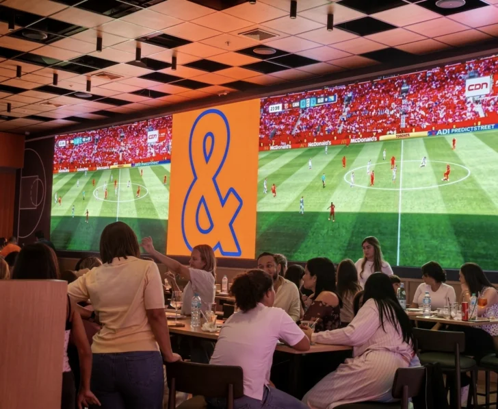 Bares, restaurantes y colmadones se preparan para recibir a los fanáticos del Mundial