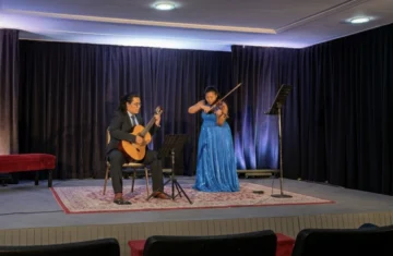 Carla Rosario y Gabriel Quintero tejieron una travesía musical que emocionó al público del Teatro Nacional