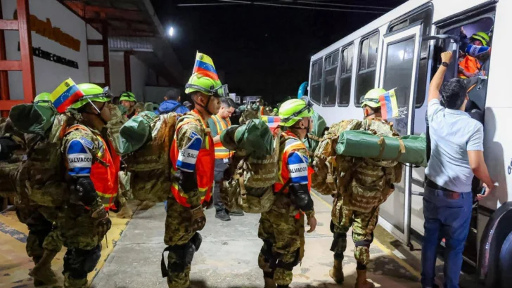 Llegan a Venezuela brigadas de España, El Salvador y México y jefe del Cuerpo de Marines