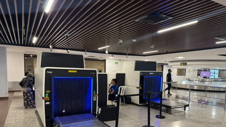 Aerodom instala cuatro nuevas máquinas rayos X en el área de llegadas del AILA 
