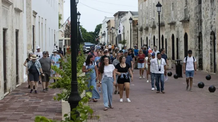El turismo que se queda en casa: cuánto vale el dominicano que viaja dentro de su propio país El turismo que se queda en casa: cuánto vale el dominicano que viaja dentro de su propio país