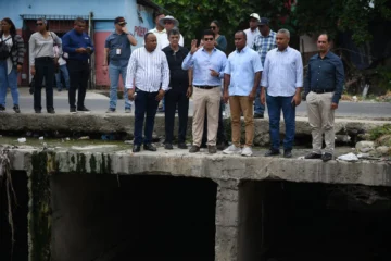CAASD ejecuta reparaciones y ampliaciones en redes de agua y alcantarillado