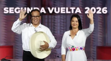 Sánchez propone a Fujimori revisión de 