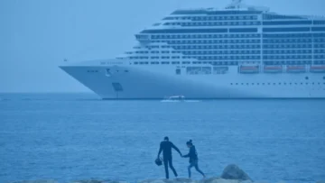El turismo de masas en crucero, una creciente amenaza para la vida marina