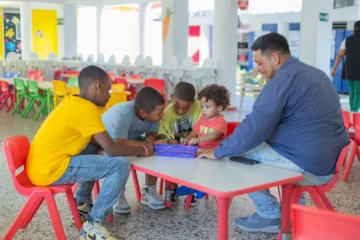 Programa de crianza reduce de 46 % a 32 % la disciplina violenta en familias dominicanas