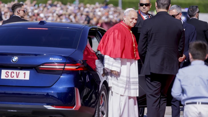 El papa se reúne con 6 víctimas de abusos durante una hora en la Nunciatura de Madrid