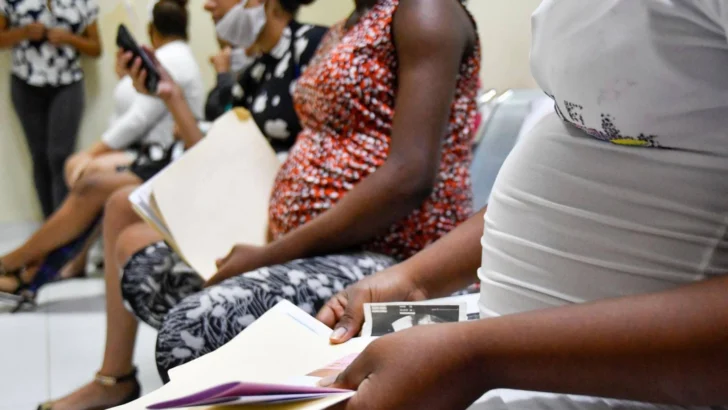 Menos haitianas dan a luz en hospitales públicos durante 2026