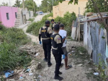 Diez detenidos y más de 1,400 gramos de drogas decomisados en operativos en Verón-Punta Cana