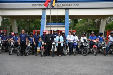 La UCNE promueve el uso del casco a sus empleados motoristas: una respuesta institucional a la epidemia vial que ya dejó 893 muertos en 2026