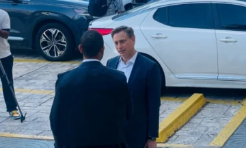 Jean Alain Rodríguez llega al Palacio de Justicia para la audiencia de este lunes