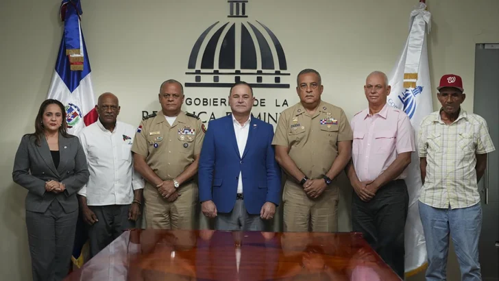 Gobierno y productores acuerdan mesa permanente para mecanizar el agro sin frenar la producción