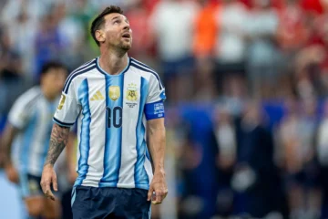 Mundial 2026: FIFA registra récord histórico de asistencia con más de 288 mil aficionados en una sola jornada Mundial 2026: FIFA registra récord histórico de asistencia con más de 288 mil aficionados en una sola jornada
