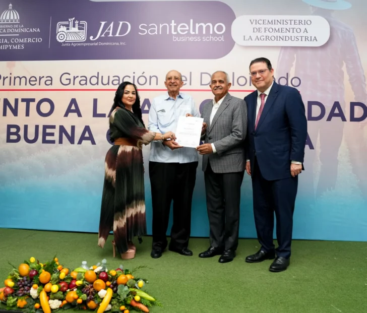 Agroindustria aporta más del 11 % del PIB; MICM y JAD capacitan a 225 líderes del sector
