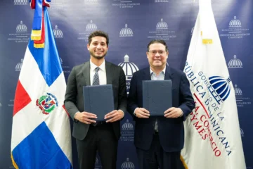 MICM y Uber Eats firman acuerdo para impulsar las mipymes a través de plataformas digitales