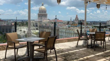 Por qué Iberostar y Blue Diamond, dos cadenas hoteleras clave en la industria turística de Cuba, abandonan operaciones en la isla 