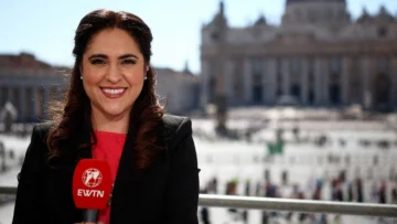 María Montserrat Alvarado, la mexicana que el Papa nombró como jefa de comunicación y se convertirá en la primera mujer laica en dirigir un 