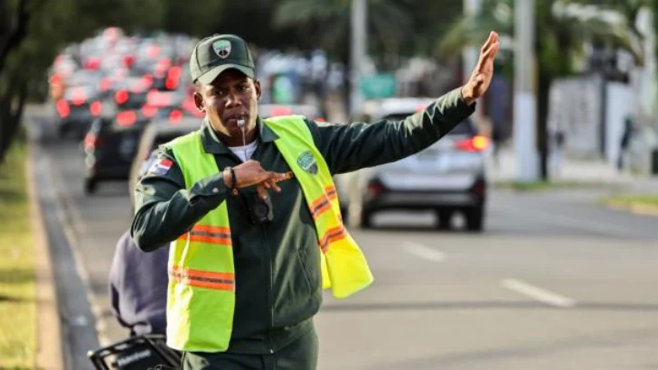 Digesett informa cierre temporal de la calle París por trabajos de mantenimiento. Conoce las rutas alternas Digesett informa cierre temporal de la calle París por trabajos de mantenimiento. Conoce las rutas alternas