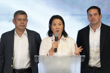 Keiko Fujimori admite un 