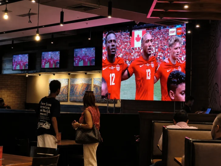 Bares, restaurantes y colmadones se preparan para recibir a los fanáticos del Mundial