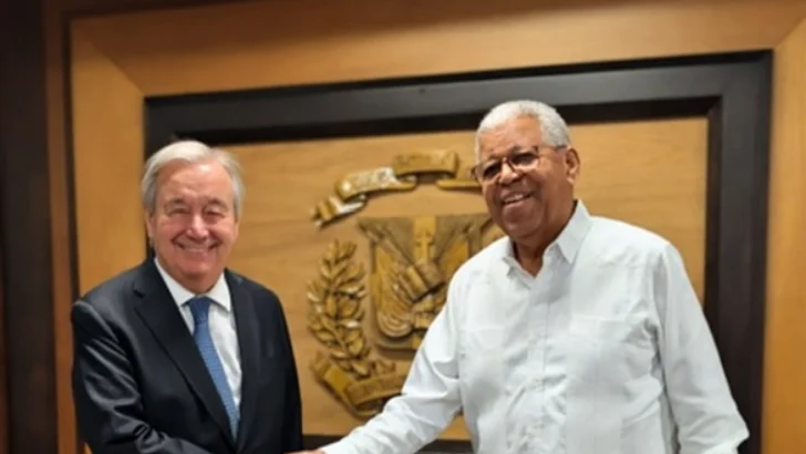 Jefe de la ONU llega a RD y agradece 