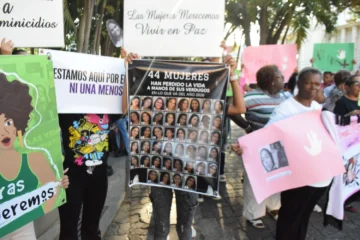 Feministas exigen acciones urgentes y eficientes ante aumento de feminicidios Feministas exigen acciones urgentes y eficientes ante aumento de feminicidios