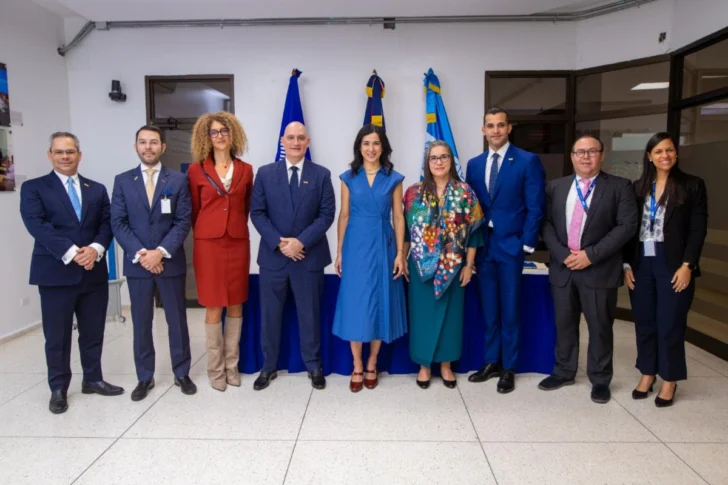 BCIE y PNUD elaborarán estudio sobre desarrollo humano en República Dominicana