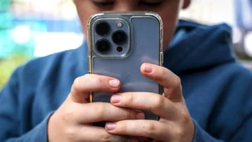 Unión Europea: La UE exige a Meta modificar el 'diseño adictivo' de Facebook e Instagram Unión Europea: La UE exige a Meta modificar el 'diseño adictivo' de Facebook e Instagram