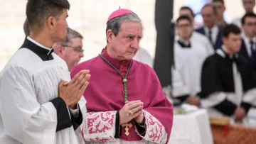 Vaticano: excomunión de obispos de la FSSPX, un paso más hacia la separación de Roma