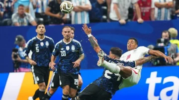 Argentina e Inglaterra empatan 0-0 en un partido cortado y fuerte por el pase a la final del Mundial 2026