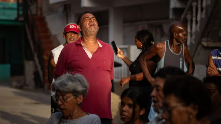 Los nervios se mantienen entre habitantes de La Guaira un mes después del doble terremoto