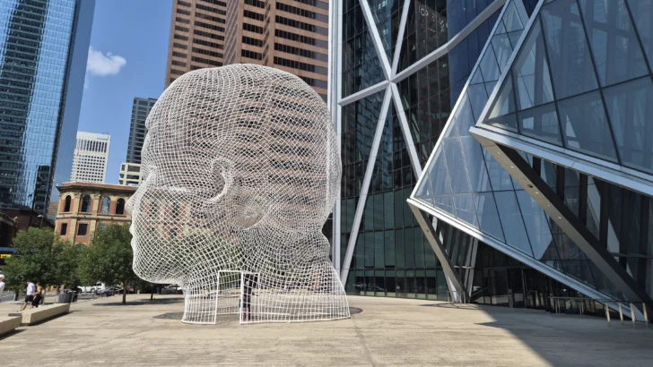 Wonderland, la obra de arte más fotografiada de Calgary, Canadá