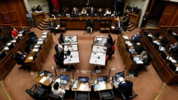 El Senado chileno aprueba la megarreforma económica de Kast y la envía a una última votación