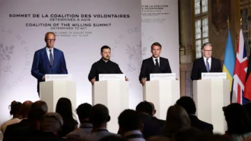 Kiev encarga 16 cazas Rafale y moviliza en París una nueva coalición contra la amenaza balística rusa