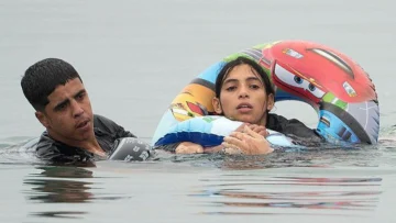 4 claves para entender la nueva crisis migratoria en Ceuta, uno de los enclaves españoles en el norte de África
