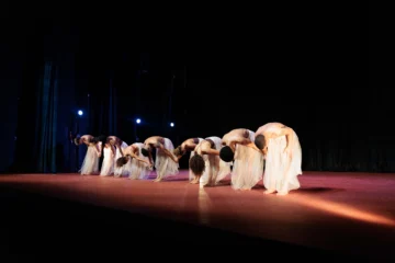 Compañía de Danza Contemporánea abre temporada 2026 con la obra 'Carmesí' Compañía de Danza Contemporánea abre temporada 2026 con la obra 'Carmesí'