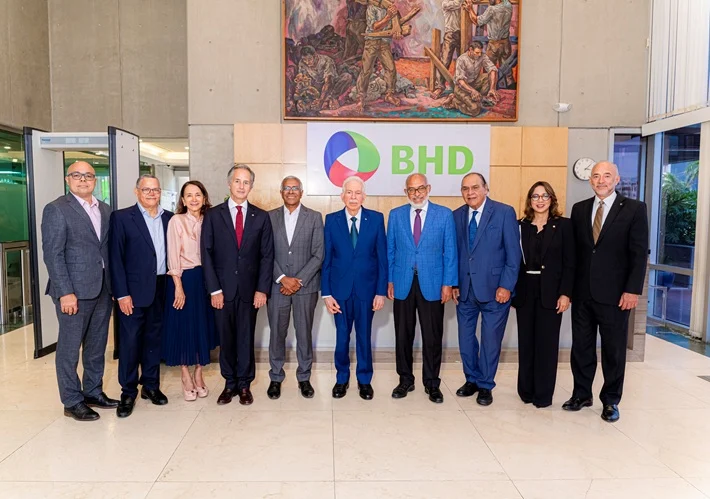 Banco BHD presenta resultados y lanza nueva campaña durante encuentro con directores de medios
