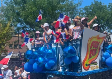 La Gran Parada Dominicana del Bronx reúne a miles en una celebración de la identidad quisqueyana