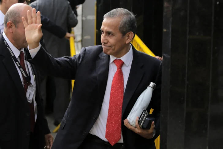 Tribunal Constitucional de Perú anula proceso contra Ollanta Humala