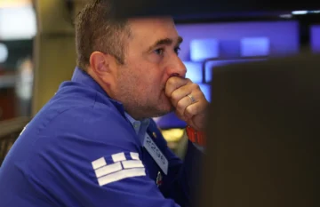 Wall Street cierra en rojo por Medio Oriente y las tecnológicas Wall Street cierra en rojo por Medio Oriente y las tecnológicas