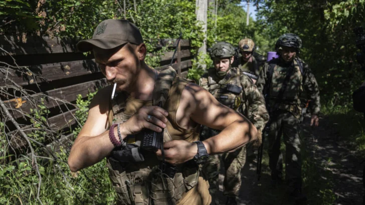 Ucrania acusa a Moscú de haber ejecutado a cientos de prisioneros de guerra