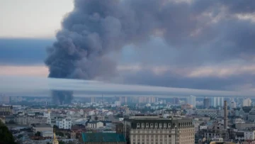Rusia ataca Kiev con drones y misiles; Finlandia y Polonia elevan el nivel de alerta