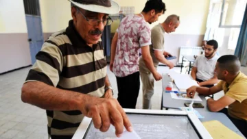 Argelia vota en unas elecciones legislativas marcadas por la inhabilitación de candidatos Argelia vota en unas elecciones legislativas marcadas por la inhabilitación de candidatos
