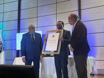 Discurso de agradecimiento de César Sánchez Beras, al recibir el Premio Biblioteca Nacional de Literatura Infantil y Juvenil 2026 Discurso de agradecimiento de César Sánchez Beras, al recibir el Premio Biblioteca Nacional de Literatura Infantil y Juvenil 2026
