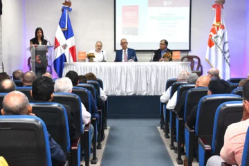 Archivo General de la Nación pone en circulación libro de Arturo Martínez Moya sobre la historia de la industria azucarera Archivo General de la Nación pone en circulación libro de Arturo Martínez Moya sobre la historia de la industria azucarera