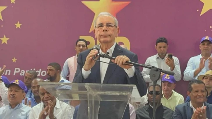 Danilo Medina rechaza versión de Abinader sobre deuda y acusa al Gobierno de repetir una “mentira”